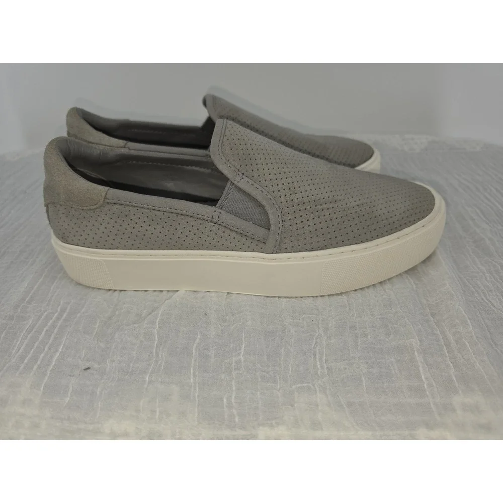 Women's UGG Abies Gray Suede Slip-On Sneakers Size 8 EU 39 Comfort Shoes Flats
